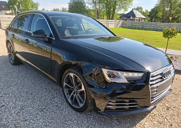 Audi A4 cena 59999 przebieg: 146000, rok produkcji 2016 z Bełchatów małe 211